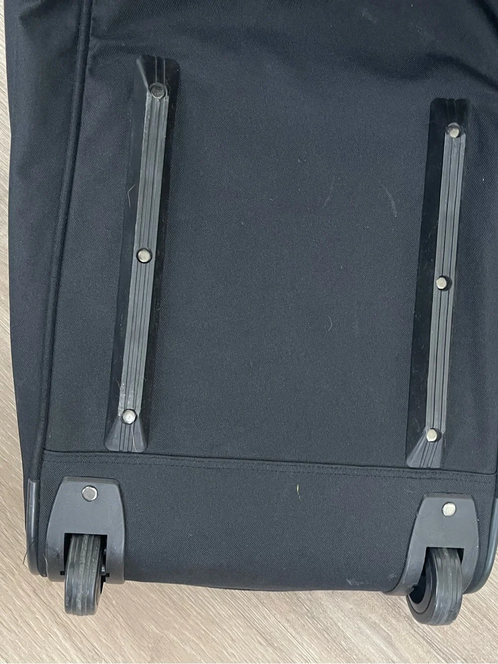 Bag Boy T-250 Black Men’s Travel Golf Bag with Wheels